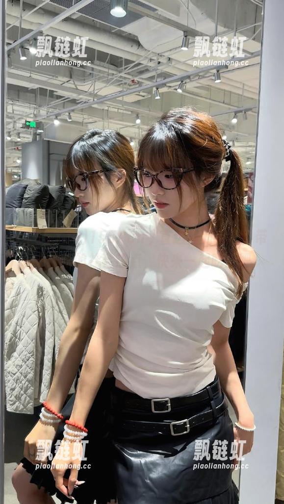 155.fun丿直达你的手心，带来最新的社会热点，快来一起吃瓜吧