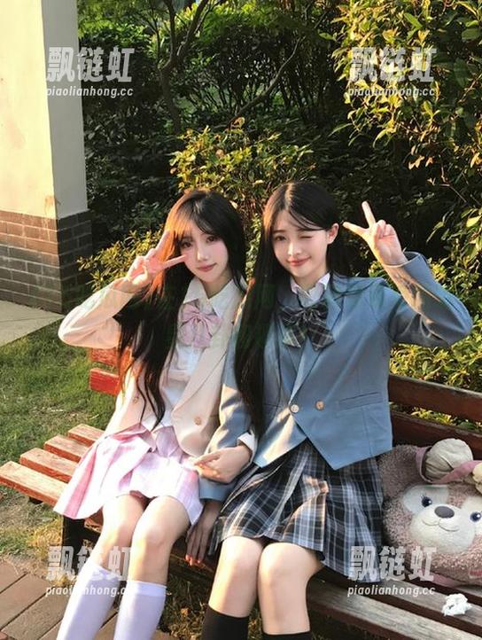15吃瓜网 在15吃瓜网,收藏你最爱的明星八卦和趣事!