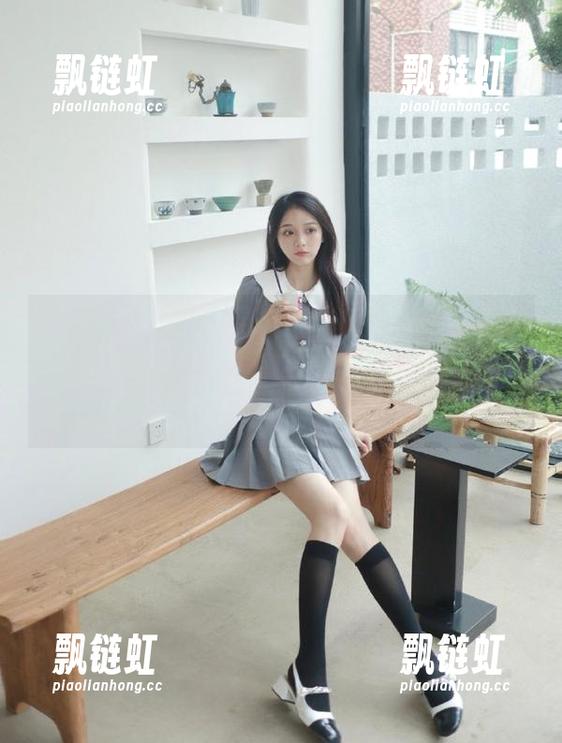 178吃瓜网 登录178吃瓜网,不仅可以吃瓜,还能和网友们一同吐槽娱乐圈的那些事儿!