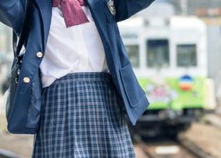 在www.51.com网站获取独家内幕，成为最了解吃瓜新闻的网友，点击网址