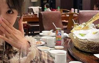惊喜连连！在51cgfun入口，探索无尽的吃瓜故事，与朋友分享那些让人捧腹的趣闻轶事！
