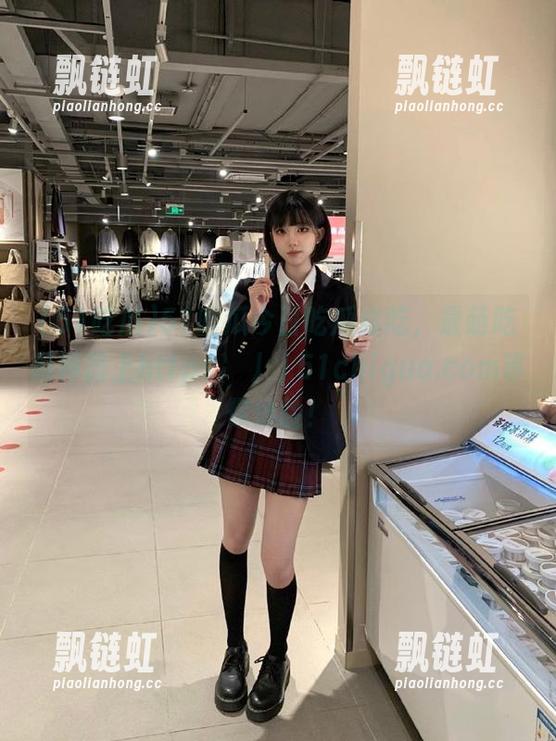 51吃瓜今日吃瓜必吃，最萌吃瓜神器上https冫丿丿51chigua.com等你体验！