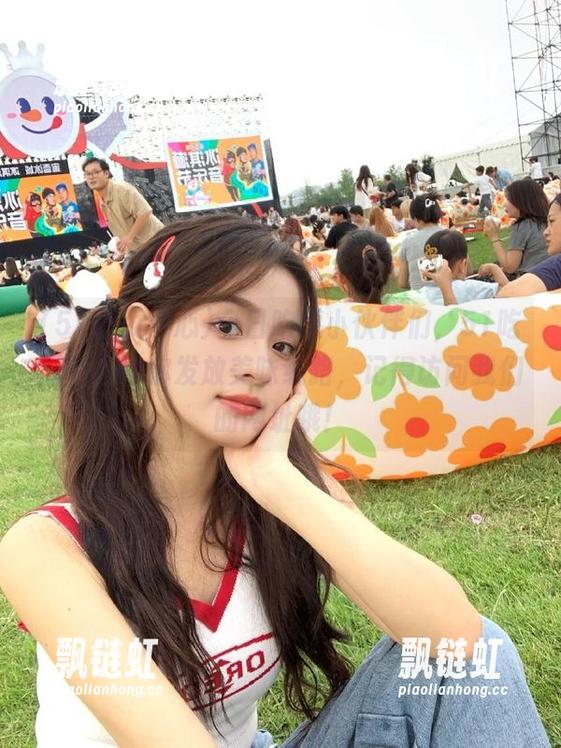 今日吃瓜小伙伴们，51吃瓜中心给你发放美味线路，记得访问我们的网址哦！