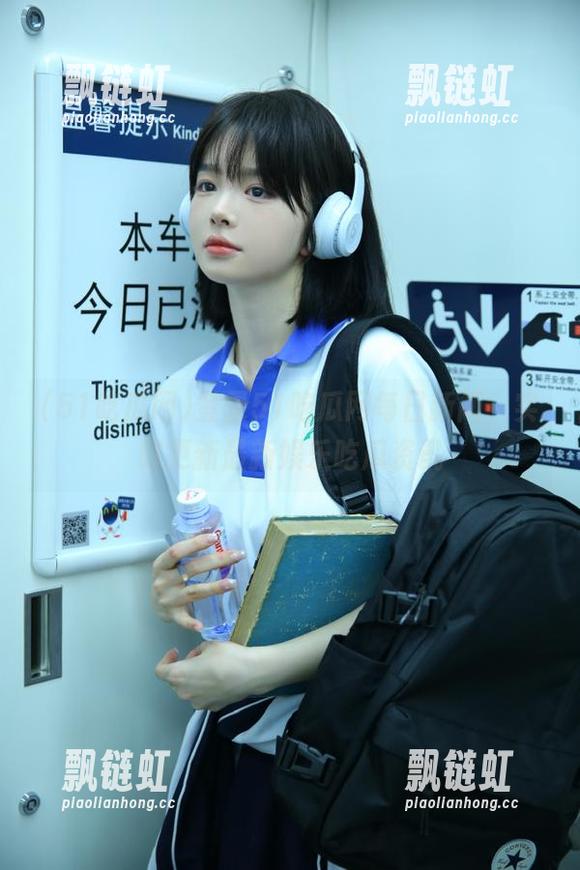 登录51吃瓜网每日新闻，实时更新最新娱乐吃瓜资讯