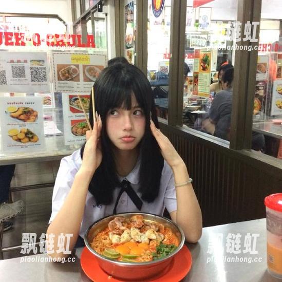 最新热议此刻：51黑料网红黑料门事件直达背后真相！