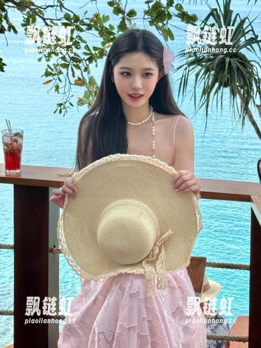 51黑料网 想知道51黑料网发布了什么?女生最爱的吃瓜内容全在这里