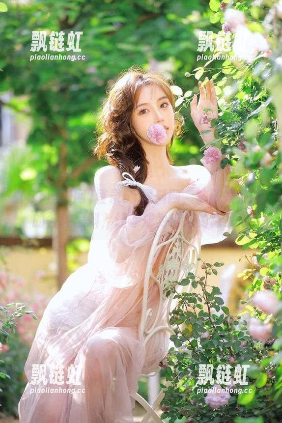 51黑料网 登录51黑料网,掌握娱乐圈的各种黑料,让你成为信息的赢家!