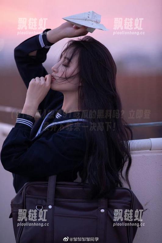 91吃瓜 想看91吃瓜的黑料吗?立即登录并下载来一决高下!