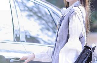 91吃瓜群众网站和APP同步更新，下载后访问网址，轻松掌握热门八卦与吃瓜趣事。