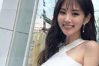 感受“heiliao.su”的魅力，分享你的吃瓜体验，与好友一起畅所欲言！