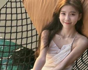 如何下载“heiliao.su”网页，轻松获取最新吃瓜动态