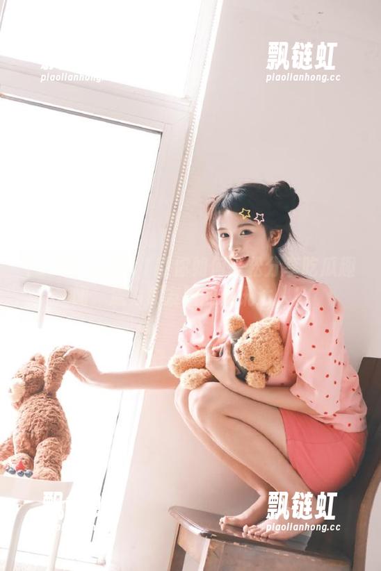 zztt zztt11教你如何轻松分享吃瓜趣闻,成为朋友圈的资讯达人!
