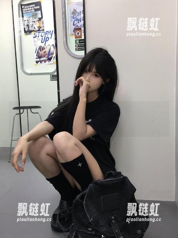 黑料吃瓜不打烊在线，带你看不完的视频，吃瓜也能很精彩！