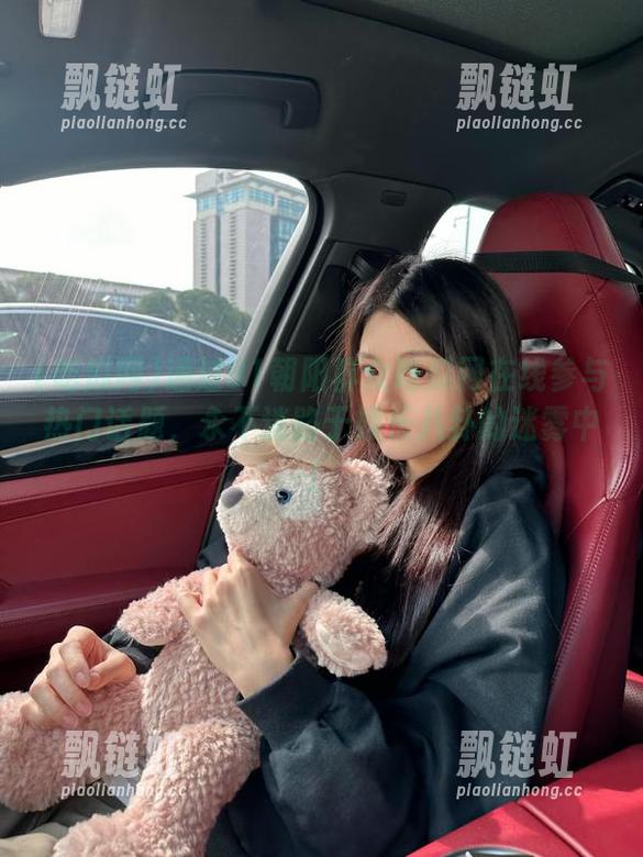 吃瓜网 通过91朝阳群众吃瓜网在线参与热门话题,永不迷路于娱乐八卦的迷雾中!