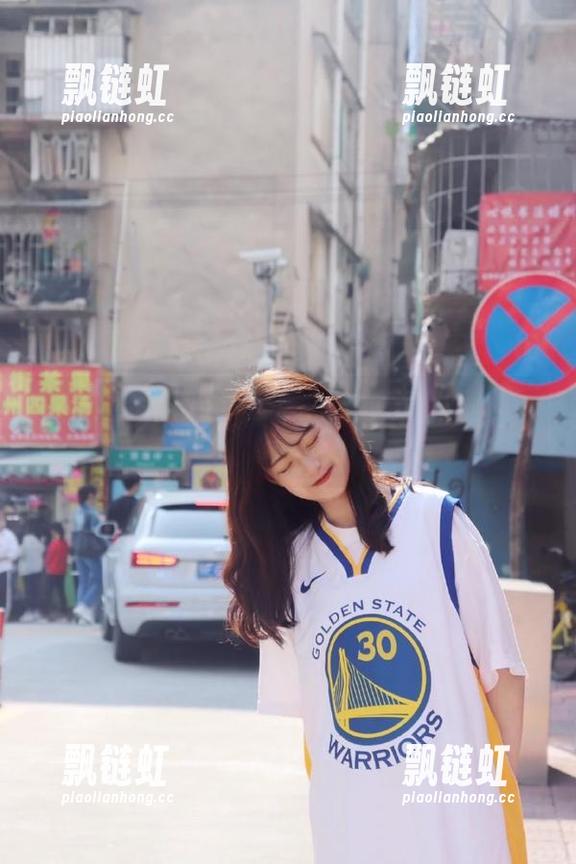 吃瓜网苹果版：动漫游戏玩家的聚集地，在线观看海量吃瓜内容！