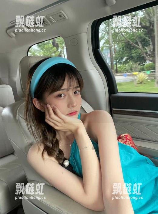 吃瓜网 在吃瓜网网页上,体验免费的吃瓜之旅,乐趣无穷等你来!