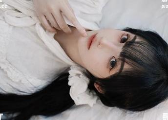 吾爱黑料吃瓜网苹果版来了，给你免费吃瓜体验，让你关注不停！