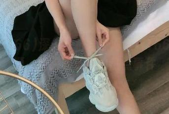 深入分析吃瓜网黑料166的资源，追踪娱乐圈的热点事件