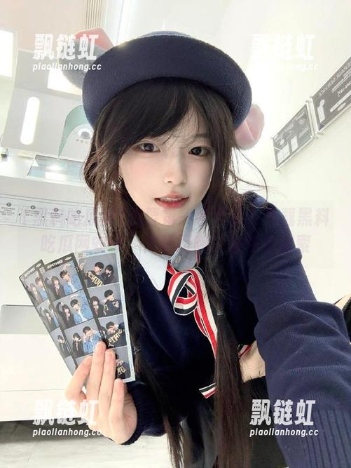 想要第一手黑料？下载黑料吃瓜网安卓，传送门随时等你来探索