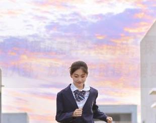 通过黑料头条网站，深度解析娱乐圈八卦，赶紧点击链接了解更多！