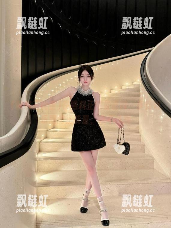 黑料正能量 在黑料正能量官网,享受娱乐圈的正能量,永不迷路