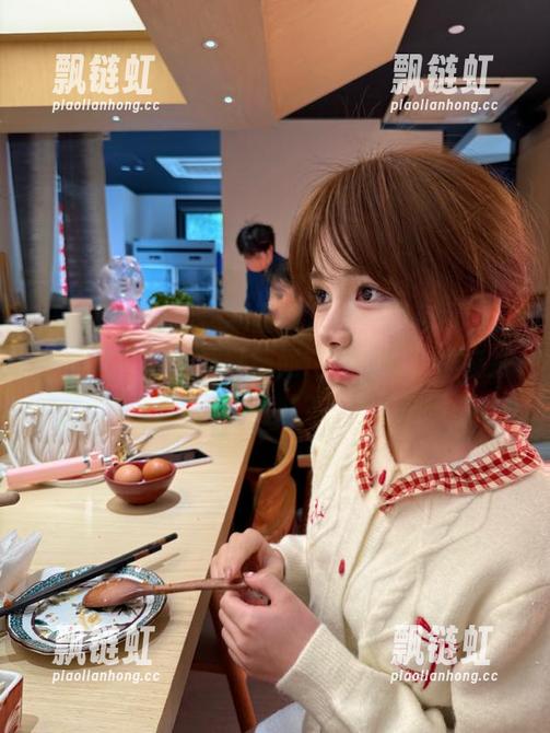黑料正能量导航发布页，首页内容简直比八卦新闻还要精彩，谁能拒绝这些？