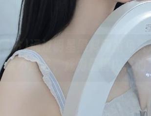 通过明星黑料网站免费追踪爆料，永不迷路，成为最懂内幕的人！